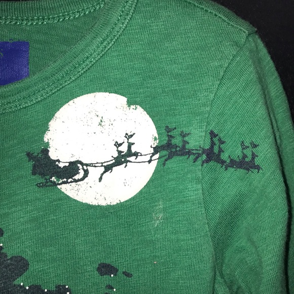 Crew Cuts top, green with world map & Santa in front of the moon, glows in dark - Picture 4 of 9